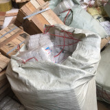 Vít nhựa