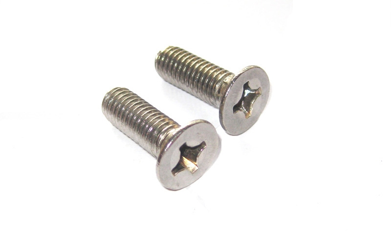 Vít inox đầu bằng