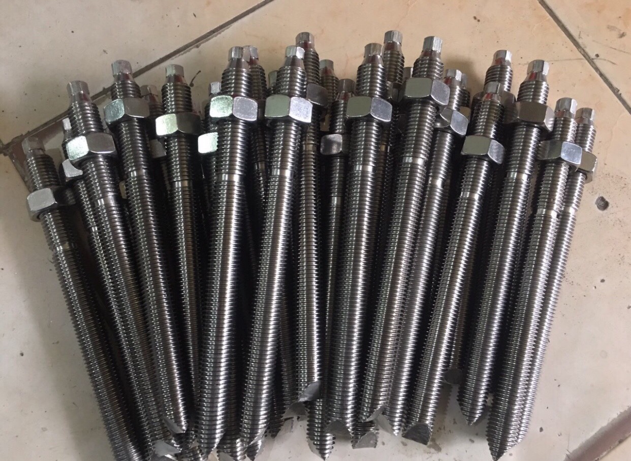 TRHC inox 304 M20x260